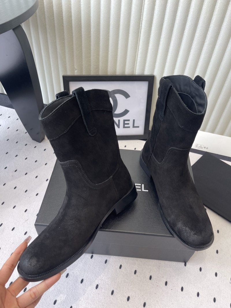 Ch**el boots